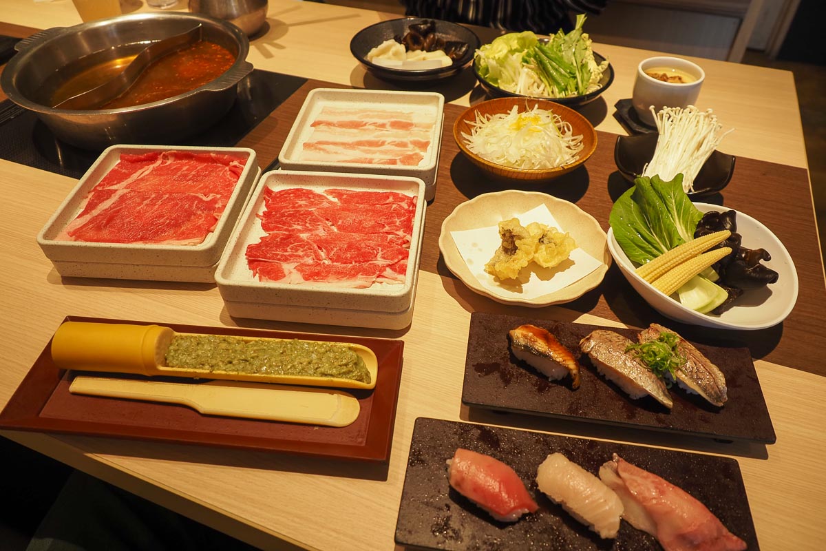 物語コーポレーション「ゆず庵」、夏季限定で牛骨系麻辣湯だしと鰻・トロ寿司の食べ放題を投入