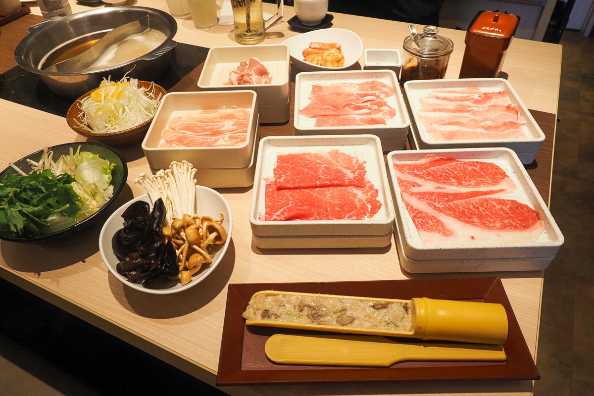 「ゆず庵」秋の食べ放題に松茸香るきのこだしと国産サーモン寿司が登場